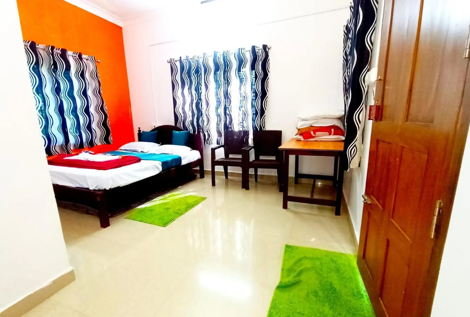 Hotel Misty Pool Villa Anachal